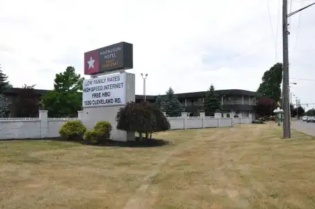 Avalon Inn - 0