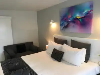 Half Moon Bay Motel - 155