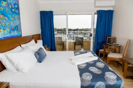 Cullen Bay Resort - 58
