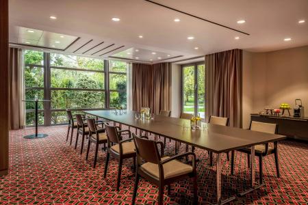 Sheraton Grand - 36