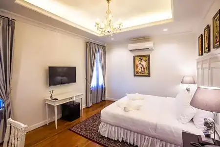Merchant Villa - 33