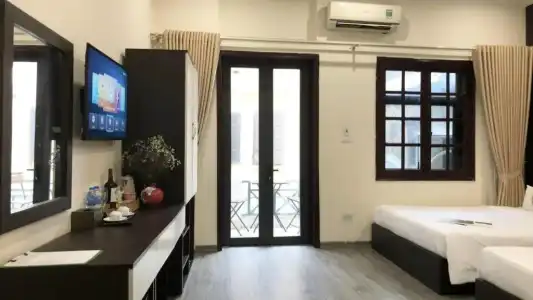 Hanoi Elpis - 33