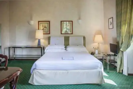 Aldrovandi Residence City Suites - 1