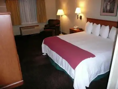 Ashley Inn of Tillamook - 4