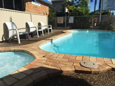 Beachside Motor Inn - 12