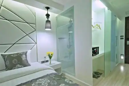 Sukhumvit Suites - 72