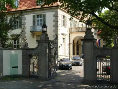 SchlossBerlin By Patrick Hellmann - 0