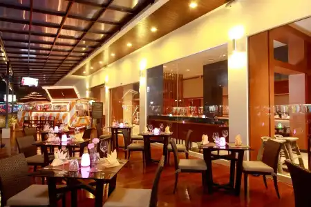ASHLEE Hub Patong - 18