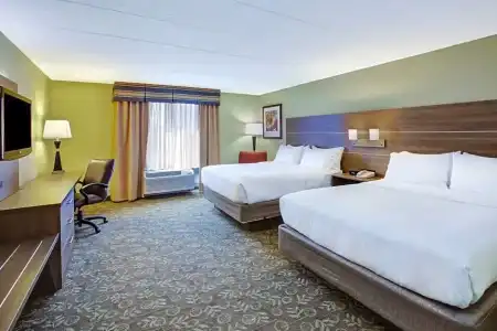 Holiday Inn Express & Suites Fort Wayne by IHG - 68