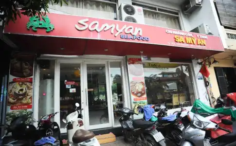 My Anh 120 Central Saigon Ben Thanh Market - 13