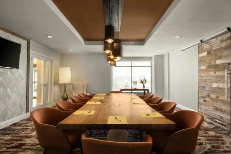 Hilton Garden Inn Phoenix Airport - 27