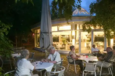 am Terrassenufer - 24