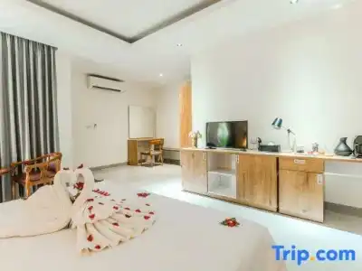 Sea Breeze Resort - 312