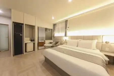 Brown Dot Sasang Renecite - 99