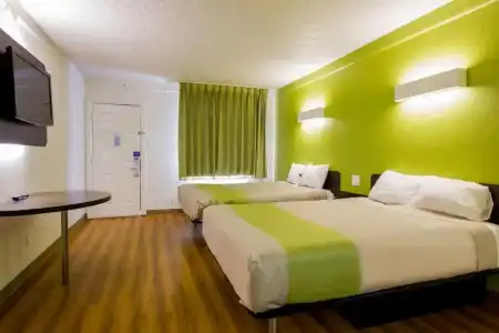 Motel 6 Austin, TX - Midtown - 35