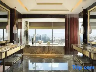 Sheraton Grand Jakarta Gandaria City - 133