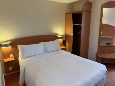 Hôtel Kyriad Rennes Nord - 49