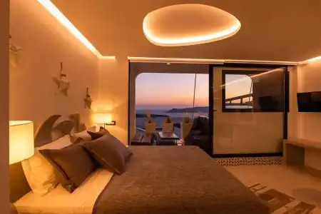Daydream Luxury Suites - 84