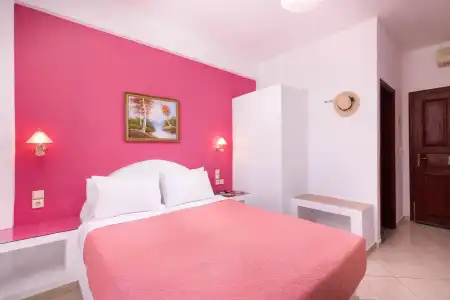 Mandilaria Studios - 139