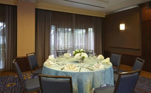 Courtyard by Marriott Los Angeles LAX/Century Boulevard - 26