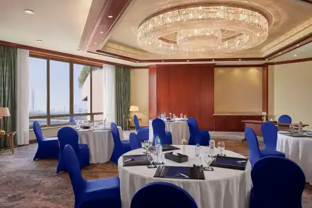 Ramses Hilton - 17