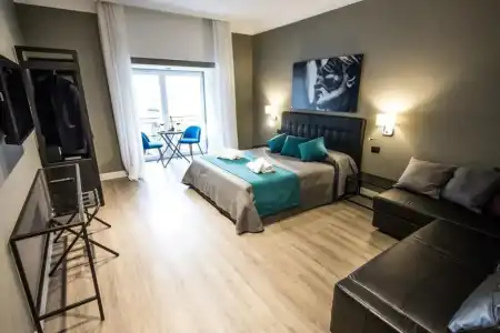 B&B Art House - 88