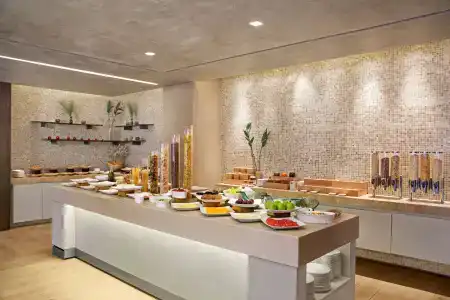 Hyatt Centric Levent - 10