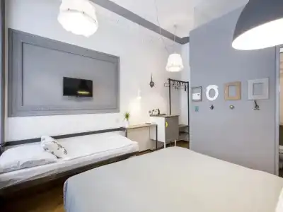 Sophie's Hostel - 77