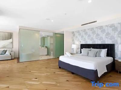Aria Apartments - 353