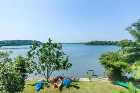 Kalla Bongo Lake Resort - 47