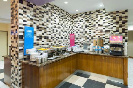 Hampton Inn Madison Square Garden Area - 31