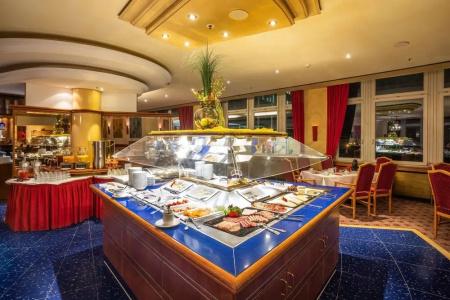 PLAZA Premium Schwerin - 18