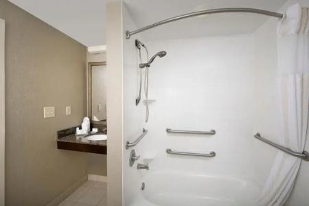 Hilton Garden Inn Winston-Salem/Hanes Mall - 55