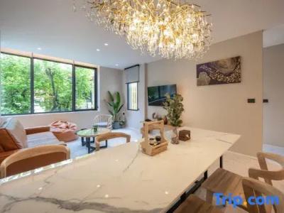Shan Villas Sukhumvit - 320