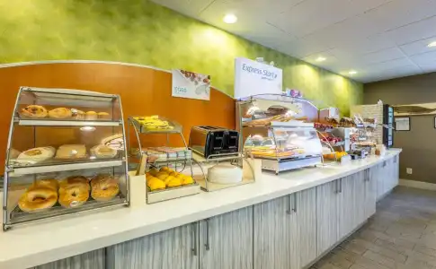Holiday Inn Express Saint Simons Island by IHG - 8