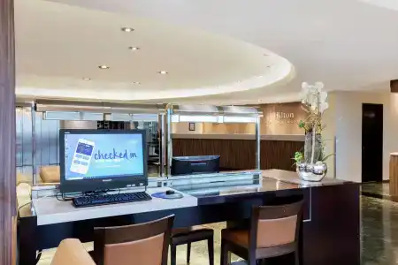 Hilton Mexico City Airport - 3