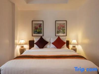 The Bedrooms Boutique - 109
