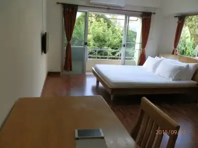 Sandy Serviced Apartment - 40