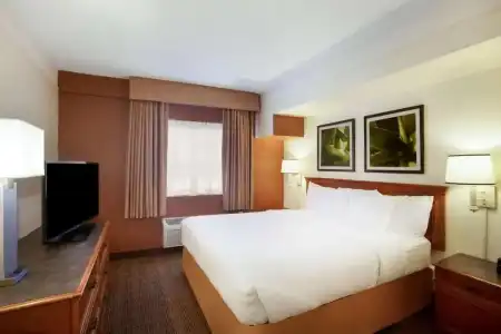 La Quinta Inn by Wyndham Austin Capitol / Downtown - 41