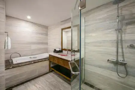 Hanoi Dalvostro Valentino & Spa - 143