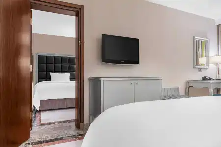 Hilton Alexandria Corniche - 3