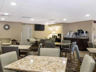 MainStay Suites Bismarck - 23