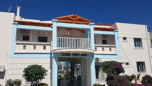 Blue Sky Apts - 0