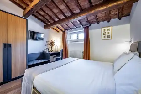 Martelli 6 Suites and Apartments - 25