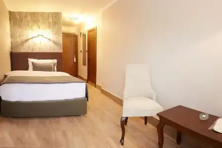 Mira Alsancak - 14