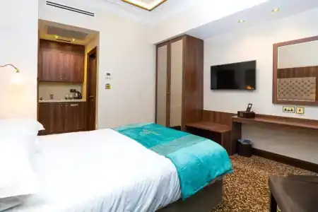 Kensington Prime - 5