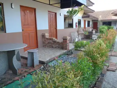 Forumhouse - 16