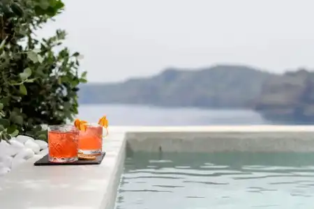 Echoes Luxury Suites - 12