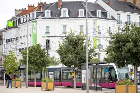 Campanile Dijon Centre - Gare - 0