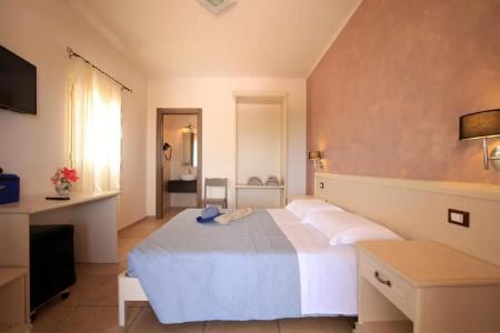 B&B Hibiscus - 53